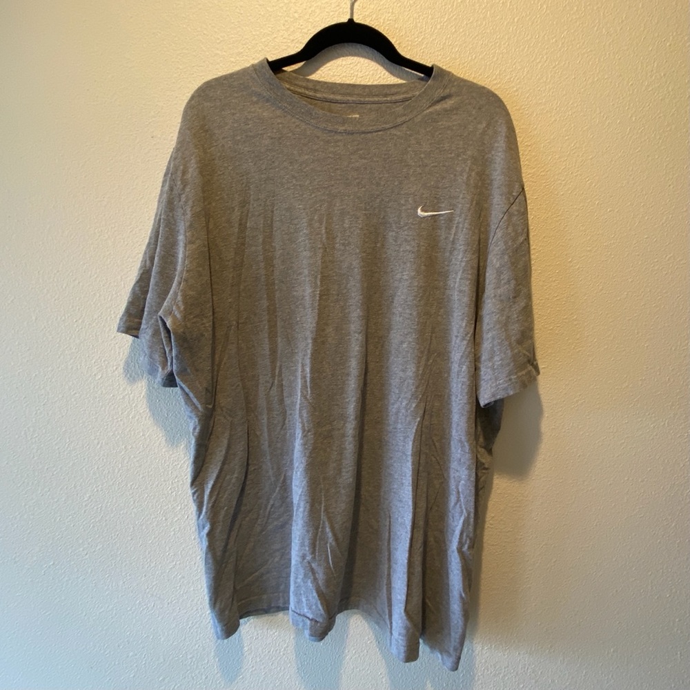 Nike Men’s T-shirt